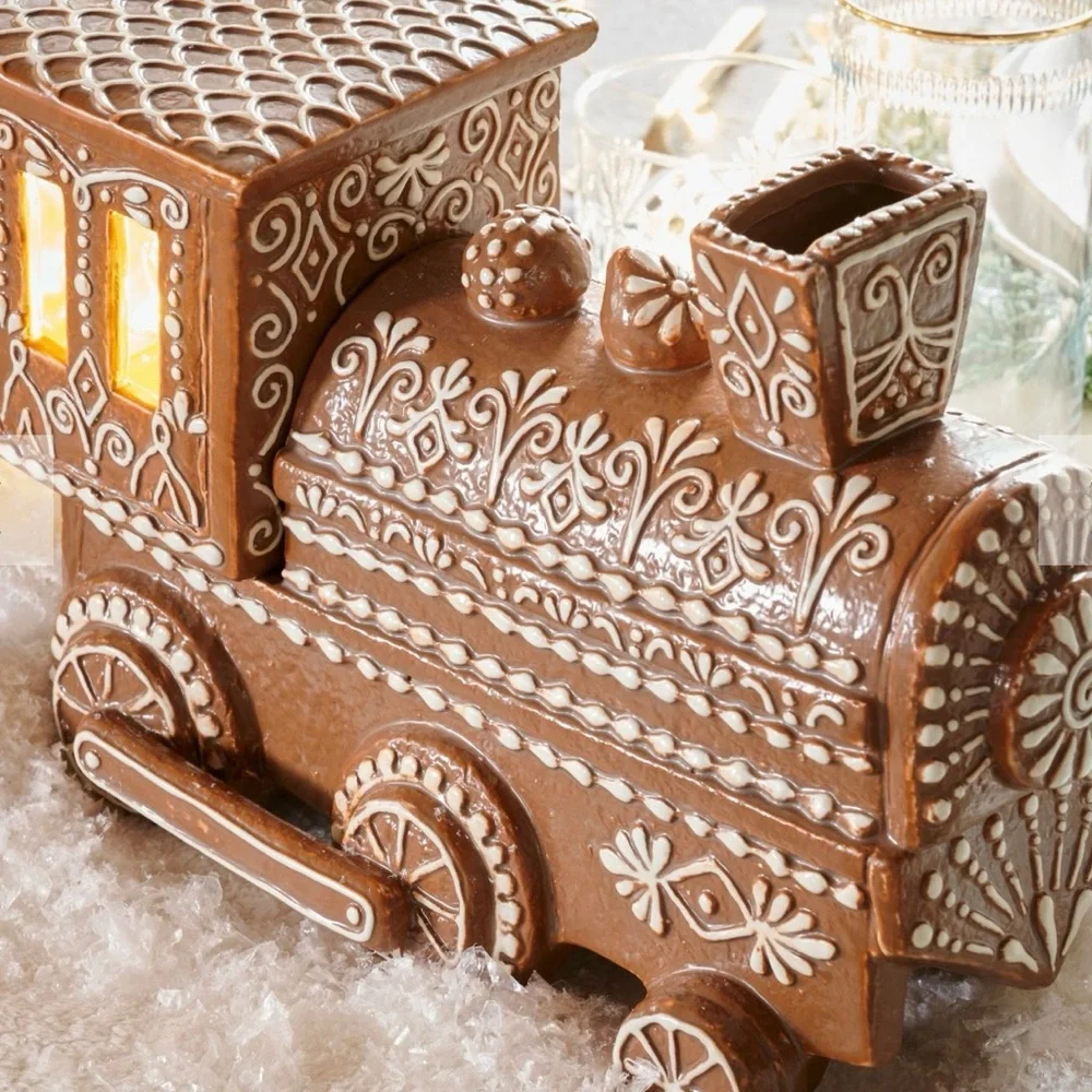 Pottery Barn Gingerbread Train NWT